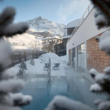 Hotel Des Alpes La Villa  Exteriör bild