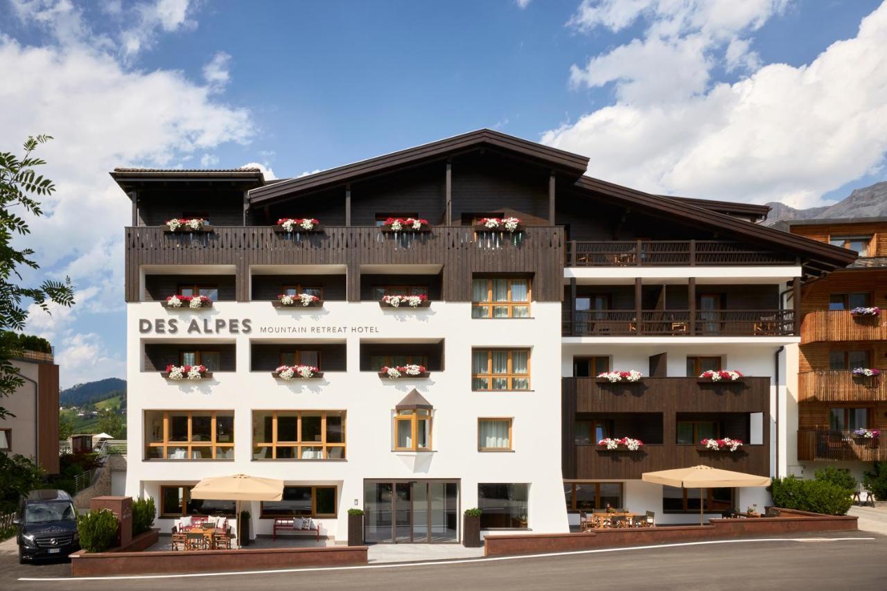 Hotel Des Alpes La Villa  Exteriör bild